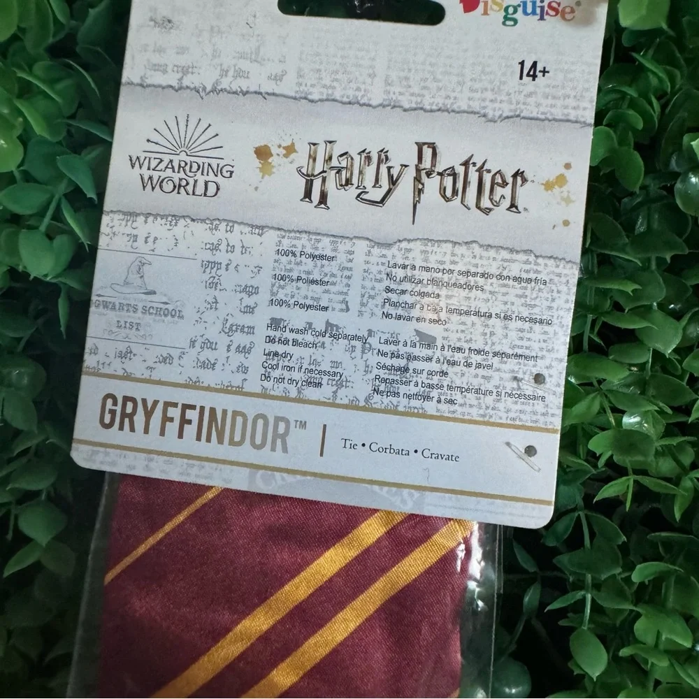 Harry Potter Gryffindor Wizarding World Necktie New 14+ Disguise New Costume Tie